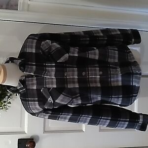 Eddie Bauer kids 14 16 flannel jacket fuzzy lined